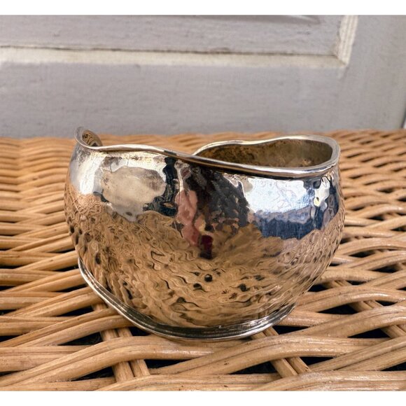 Vintage 90's Silpada Wavy Hammered 925 Silver Cuff Bracelet Bangle 50 grams - Picture 2 of 8